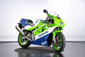 Image 6/50 of Kawasaki ZX-R 400 (1990)
