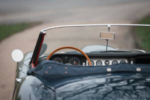 Image 8/21 of Jaguar E-Type 3.8 Flat Floor (1961)