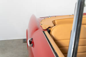 Bild 53/77 von Alfa Romeo 2000 Spider (1961)
