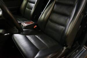 Bild 24/35 von Mercedes-Benz E 320 (1993)