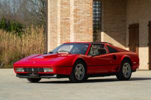 Bild 1/50 von Ferrari 208 GTS Turbo (1986)