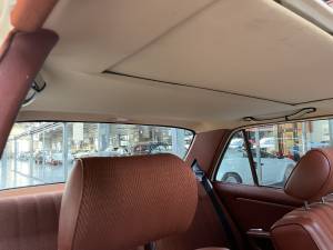 Afbeelding 27/40 van Mercedes-Benz 230 E (1983)