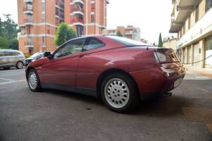 Bild 8/10 von Alfa Romeo GTV 2.0 V6 Turbo (1996)