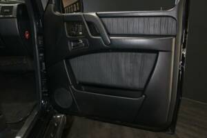 Imagen 31/50 de Mercedes-Benz G 500 (SWB) (2006)