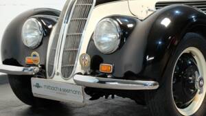 Image 15/33 de BMW 327 (1940)