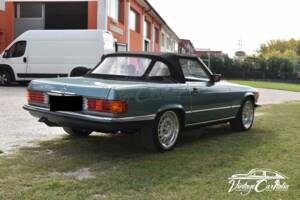 Image 16/75 de Mercedes-Benz 560 SL (1986)