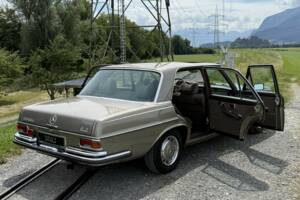 Afbeelding 50/89 van Mercedes-Benz 300 SEL 6.3 (1972)