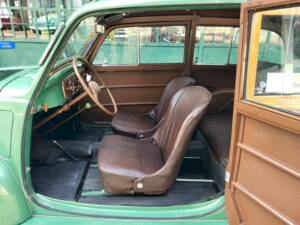 Image 19/38 of FIAT 500 C Giardiniera (1952)