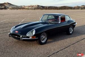 Image 4/4 de Jaguar Type E 4.2 (1966)