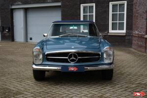 Image 5/26 de Mercedes-Benz 280 SL (1971)