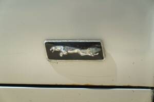 Image 32/50 of Jaguar XJ 6 4.2 (1970)