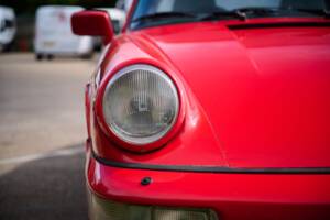 Afbeelding 33/50 van Porsche 911 Carrera 4 (1992)