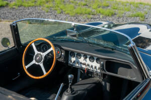 Image 24/29 de Jaguar Type E 3.8 (1961)