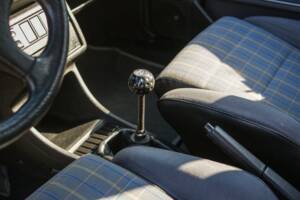Bild 41/58 von Volkswagen Golf II GTi 1.8 (1988)