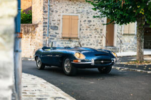 Image 3/15 de Jaguar E-Type 3.8 Flat Floor (1962)