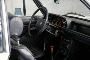 Afbeelding 27/39 van BMW 2002 Baur (1973)