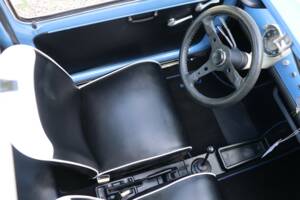 Image 17/50 of FIAT 500 F (1967)