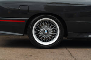Image 8/57 of BMW M3 (1988)