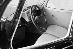 Image 20/50 of Citroën Traction Avant 11 BL (1953)