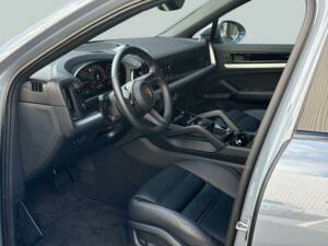 Bild 3/8 von Porsche Cayenne Coupé E-Hybrid (2024)