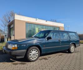 Imagen 1/4 de Volvo 940 2.0i Turbo (1997)