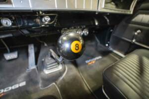 Image 23/40 of Dodge Coronet 500 Coupé (1965)