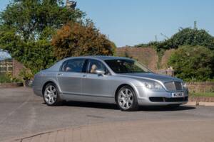 Image 38/50 of Bentley Continental Flying Spur (2007)