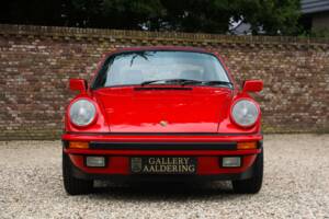Image 7/50 of Porsche 911 Carrera 3.2 (1988)