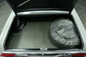 Immagine 37/50 di Mercedes-Benz 250 SL (1968)