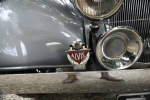Image 33/50 of Alvis 4.3 Liter Saloon (1940)