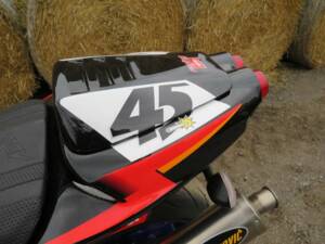 Image 20/41 of Aprilia DUMMY (2003)