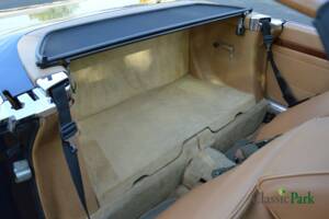Image 43/50 de Mercedes-Benz 380 SL (1982)