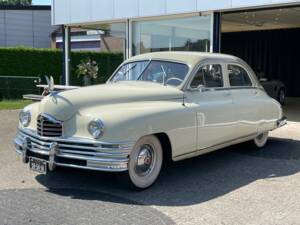 Image 1/46 of Packard Deluxe Eight Club Sedan (1949)