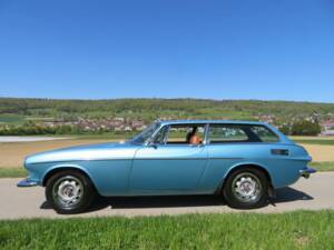 Image 3/16 of Volvo 1800 ES (1973)