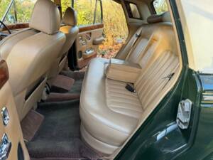 Immagine 28/50 di Rolls-Royce Silver Shadow II (1979)