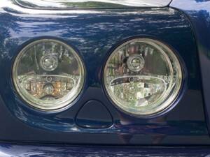 Afbeelding 49/50 van Bentley Azure (2007)