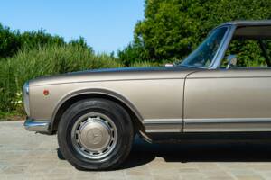 Image 42/50 de Mercedes-Benz 280 SL (1969)