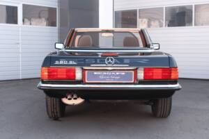 Image 19/23 of Mercedes-Benz 560 SL (1989)
