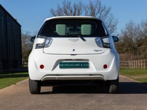 Bild 65/95 von Aston Martin Cygnet (2012)