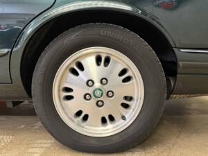 Bild 15/21 von Jaguar XJ 6 4.0 (1996)