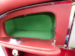 Image 24/33 of Jaguar XK 150 3.8 S FHC (1960)