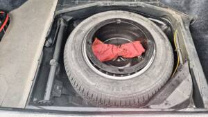 Image 9/18 de Mercedes-Benz 420 SEL (1987)