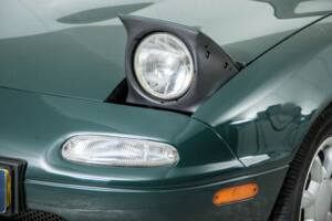 Bild 23/50 von Mazda MX 5 (1995)
