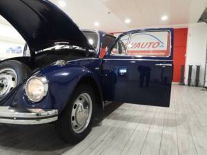 Image 8/10 of Volkswagen Beetle 1200 (1970)