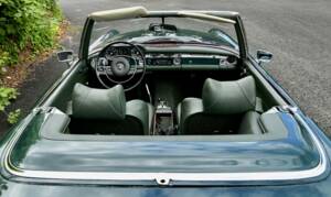 Image 35/38 of Mercedes-Benz 280 SL (1969)
