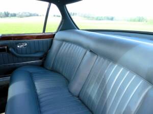 Maserati Quattroporte silbergrau metallic 1966