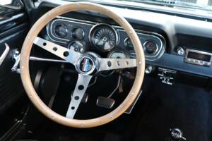 Image 22/50 de Ford Mustang 289 (1966)