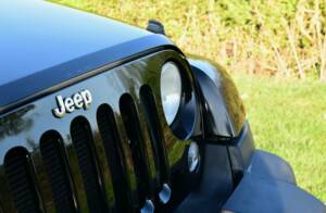 Image 27/50 de Jeep Wrangler Sahara 4.0L (2014)