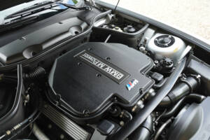 Image 17/50 of BMW Z8 (2000)