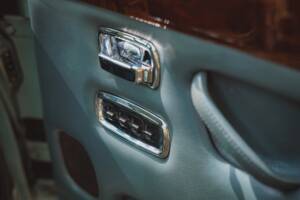 Image 23/42 of Rolls-Royce Silver Shadow II (1977)